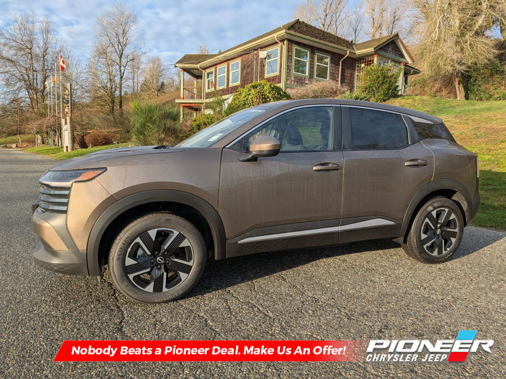 2025 Nissan Kicks SV - Heated Seats - Low Mileage — photo 1