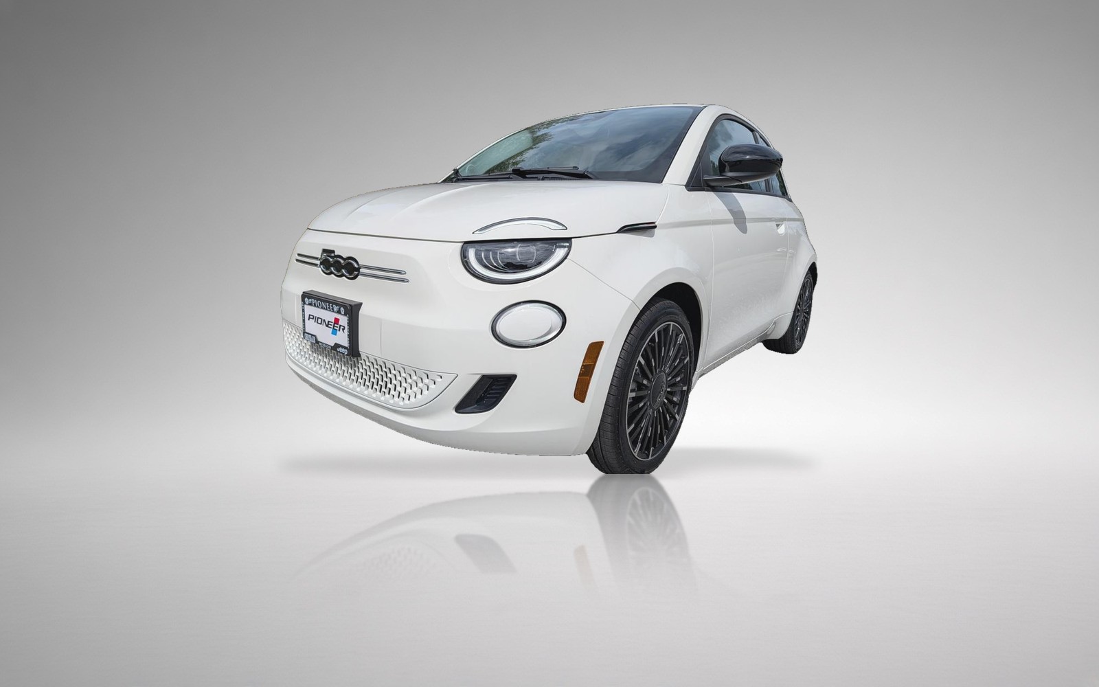 2026 Fiat 500e POP