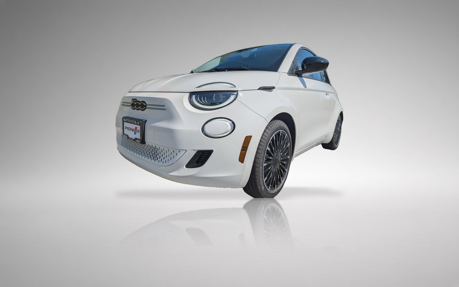 2026 Fiat 500e POP