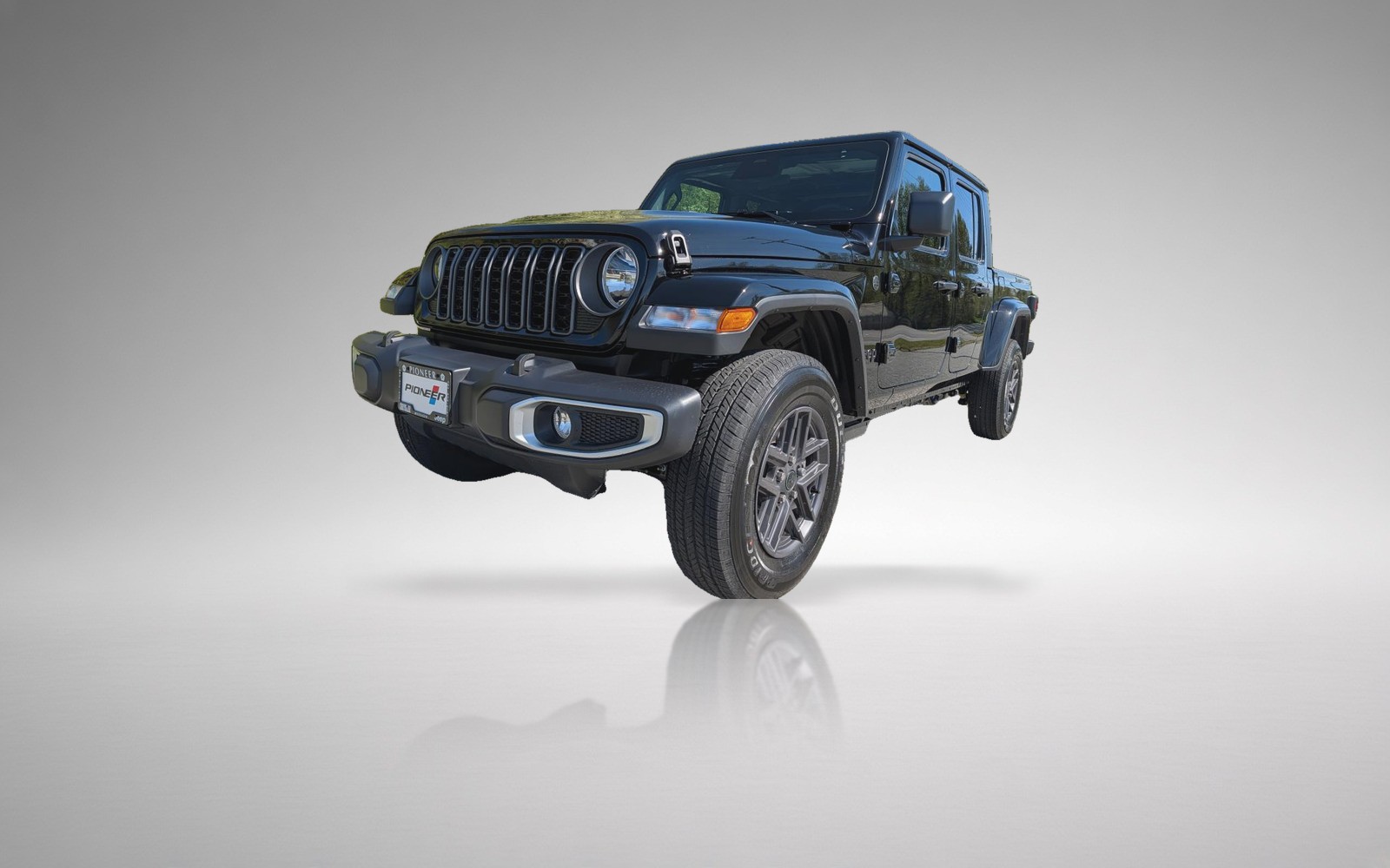 2026 Jeep Gladiator Sport — photo 1