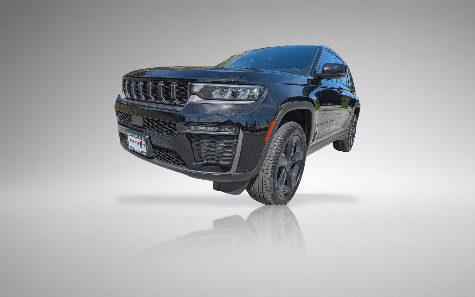 2026 Jeep Grand Cherokee Limited — photo 1