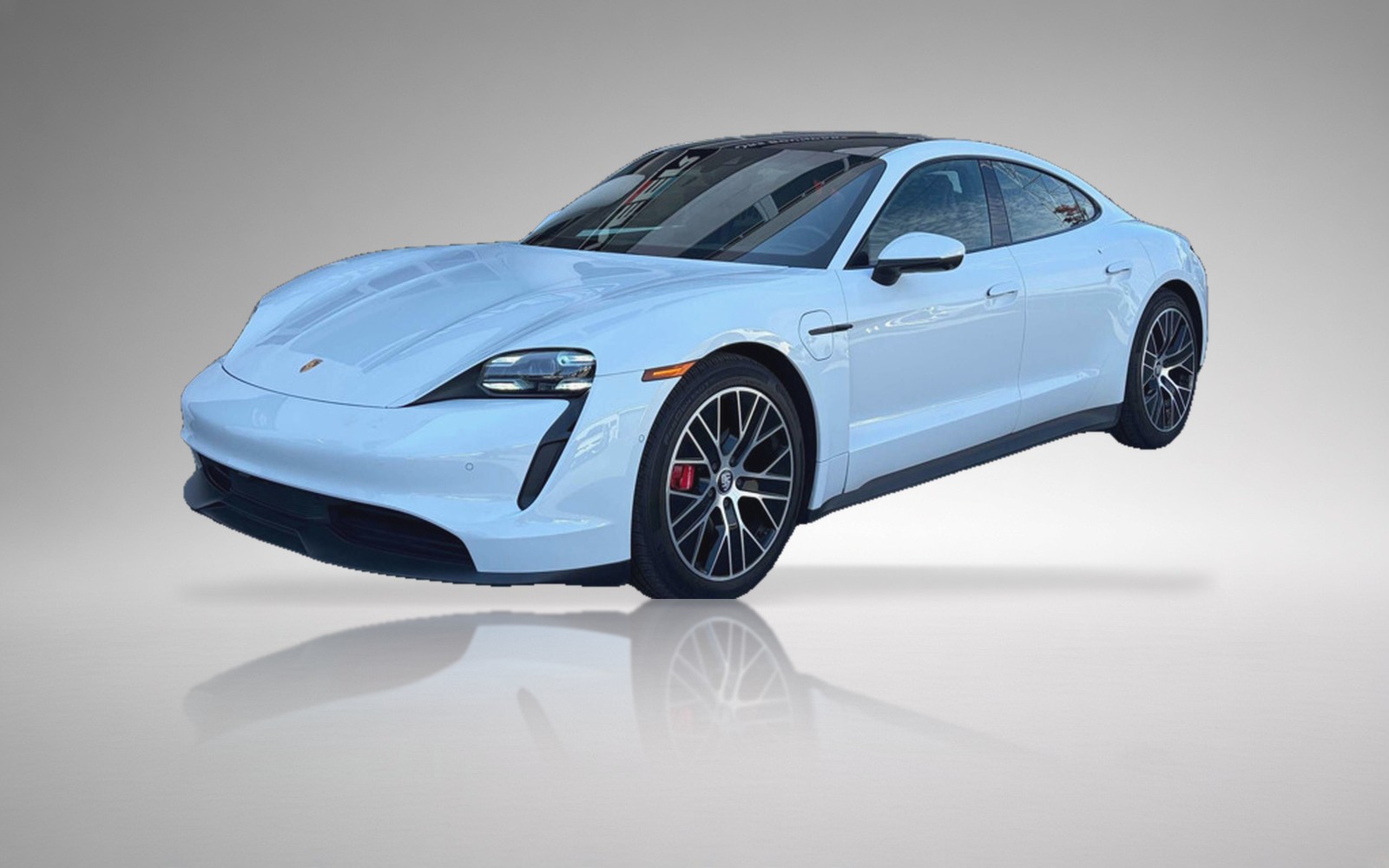 2020 Porsche Taycan 4S — photo 1