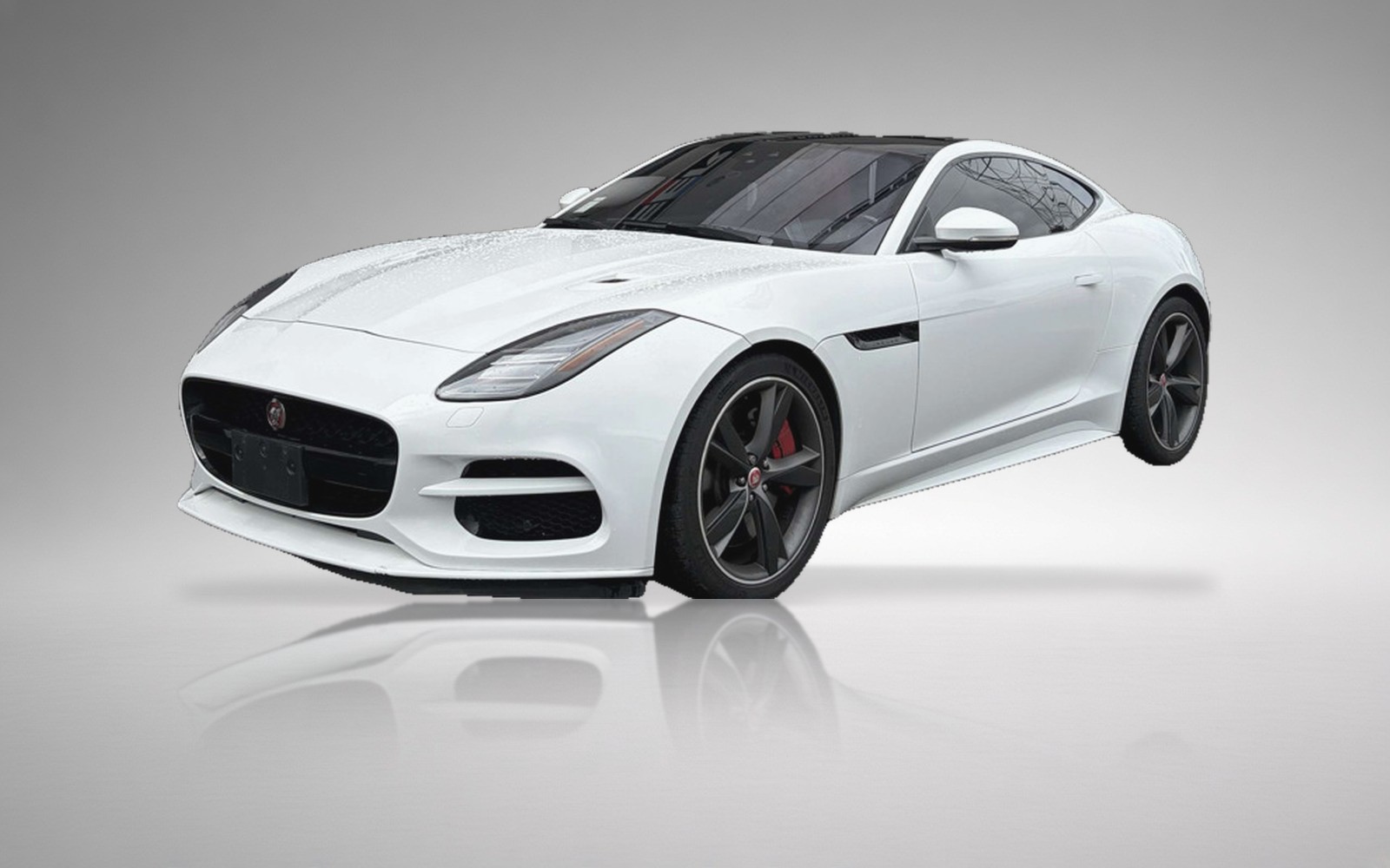 2019 Jaguar F-TYPE Coupe R Auto AWD — photo 1