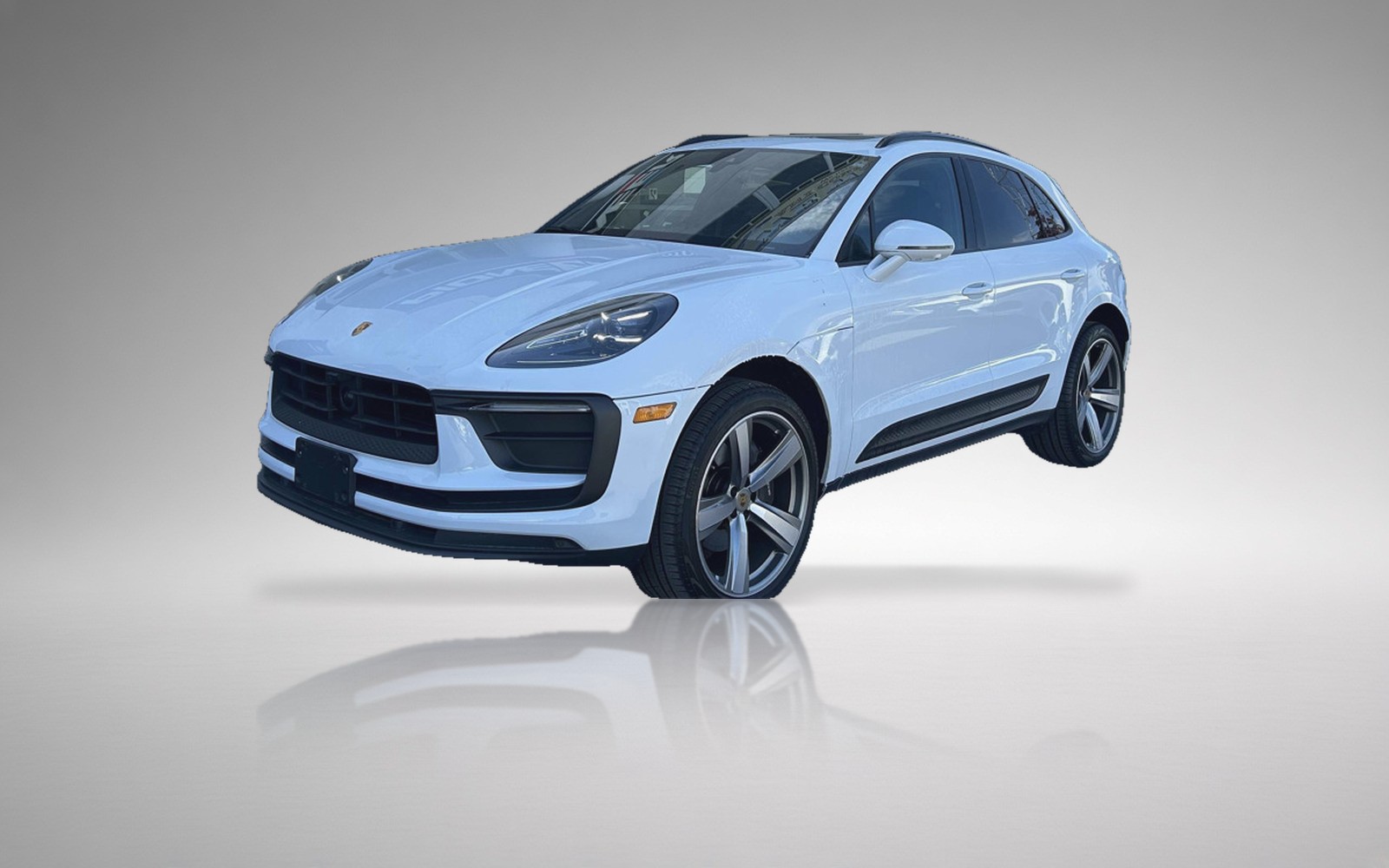 2023 Porsche Macan Base — photo 1
