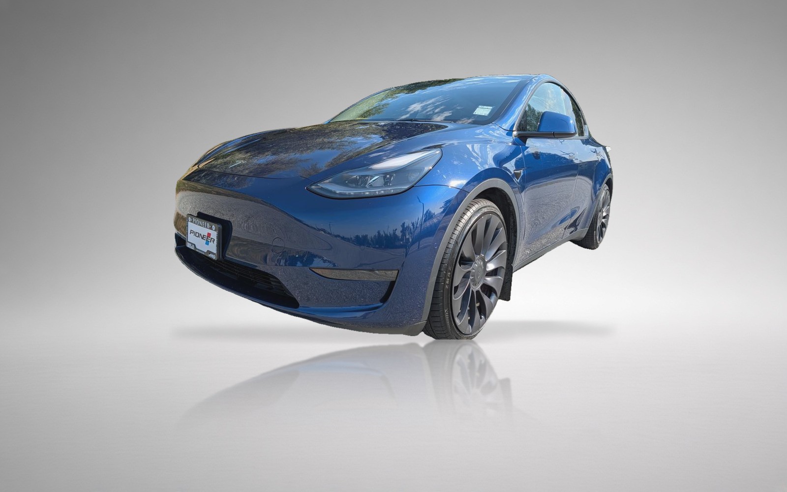 2022 Tesla Model Y Performance Awd — photo 1