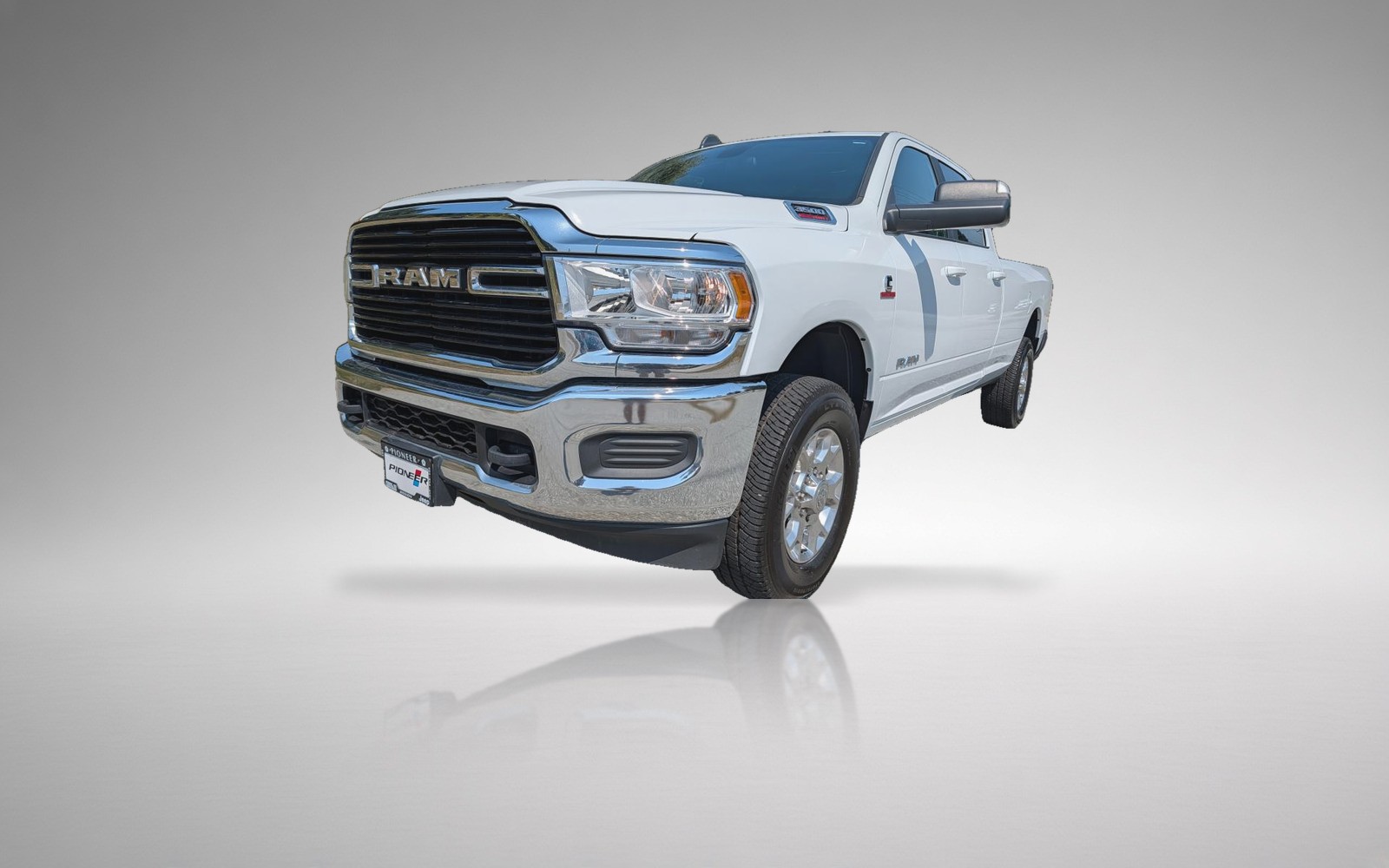 2021 RAM 3500 Big Horn Cummins — photo 1