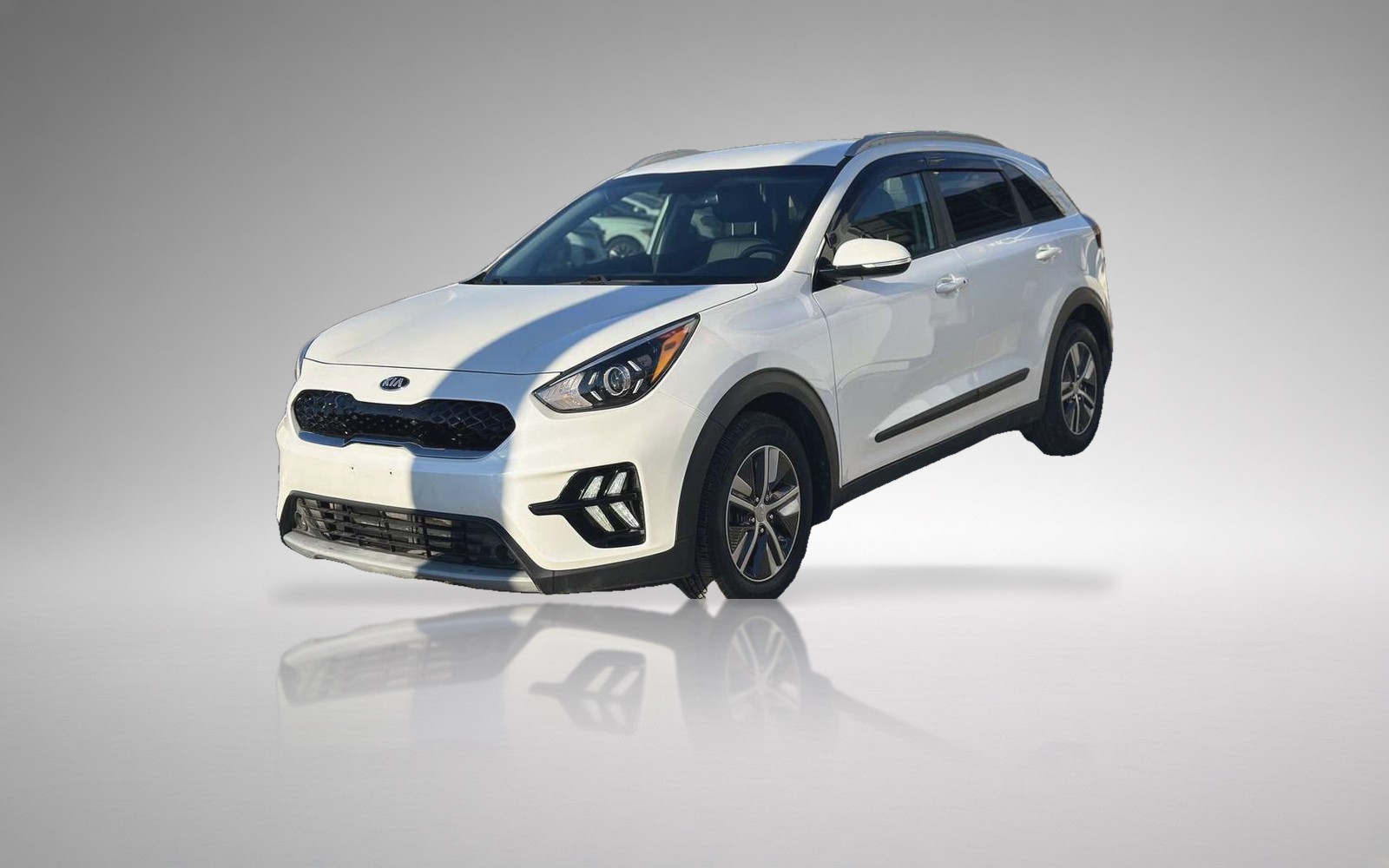 2020 Kia Niro EX — photo 1