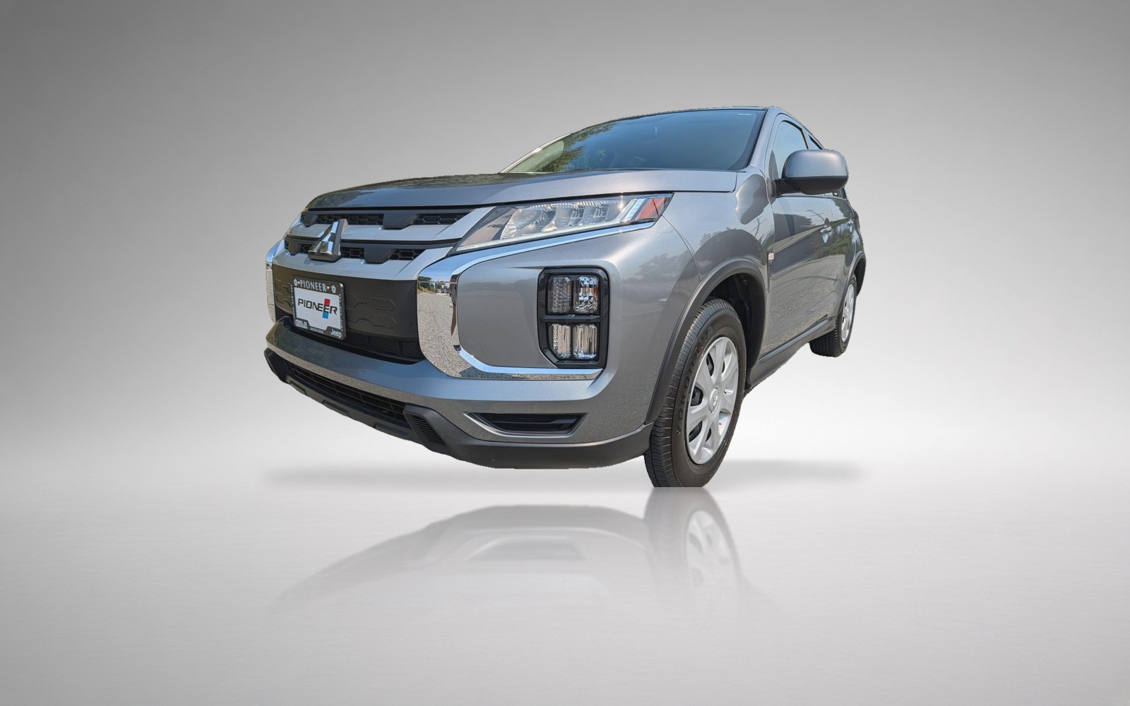 2025 Mitsubishi RVR Es Awc - Heated — photo 1