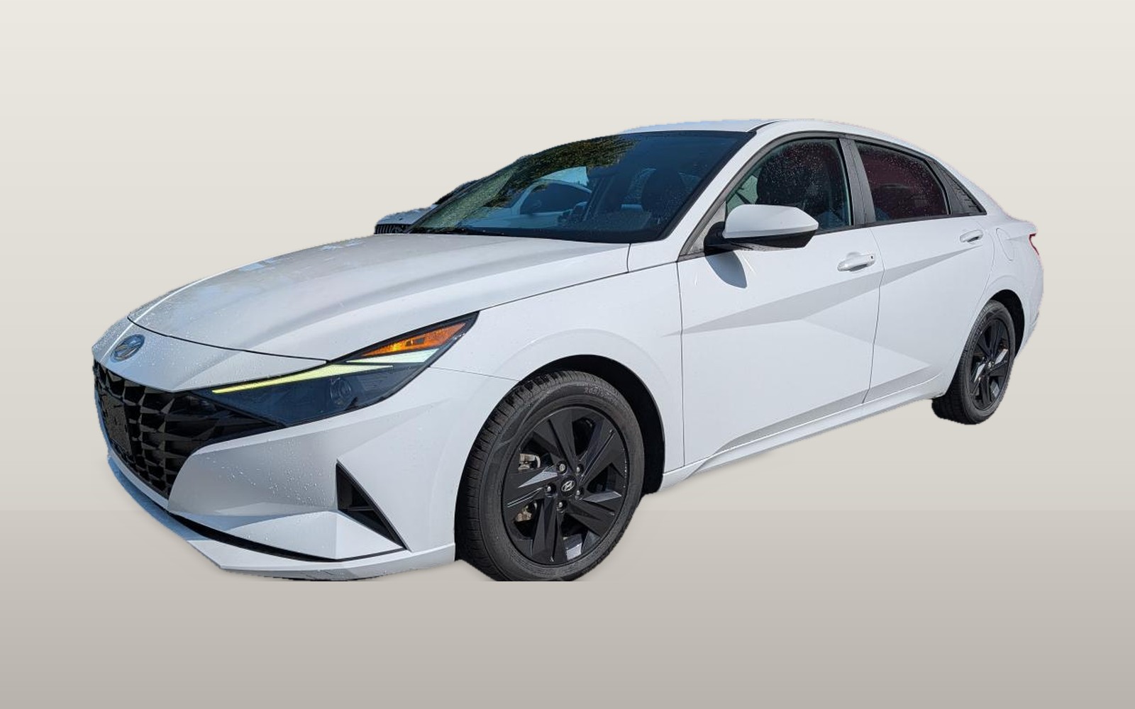 2022 Hyundai Elantra Preferred IVT w/Sun & Tech Package