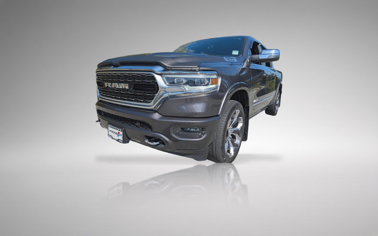 2024 RAM 1500 Limited - Leather — photo 1